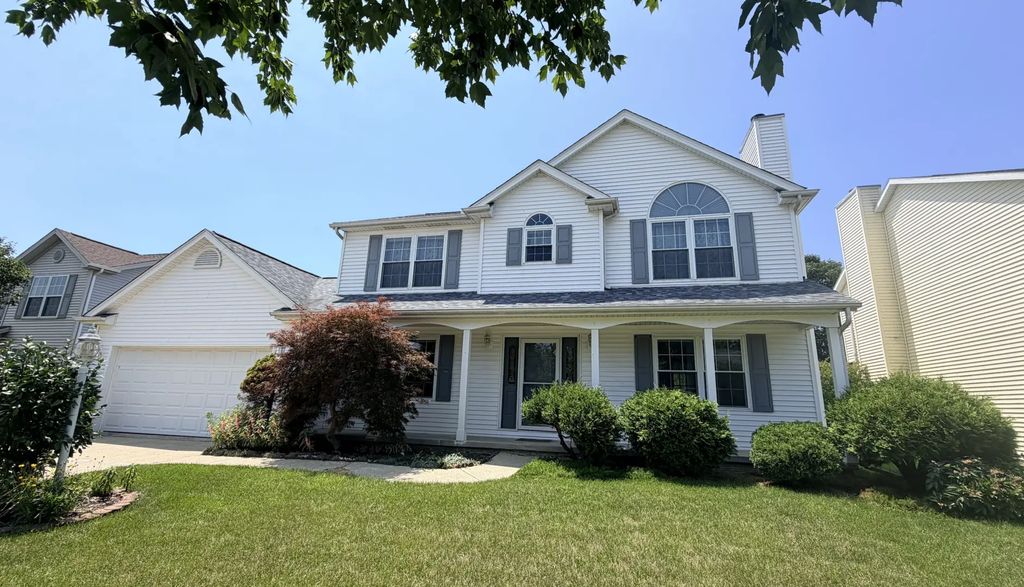 611 Buttercup Drive, Savoy