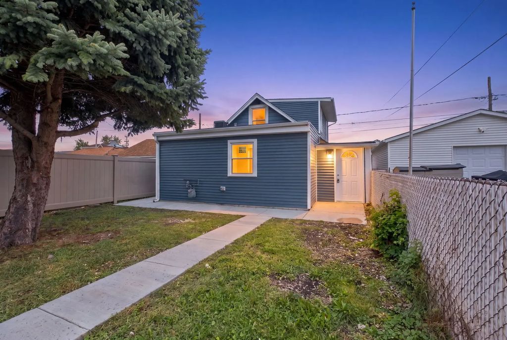 6007 S Monitor Avenue, Chicago