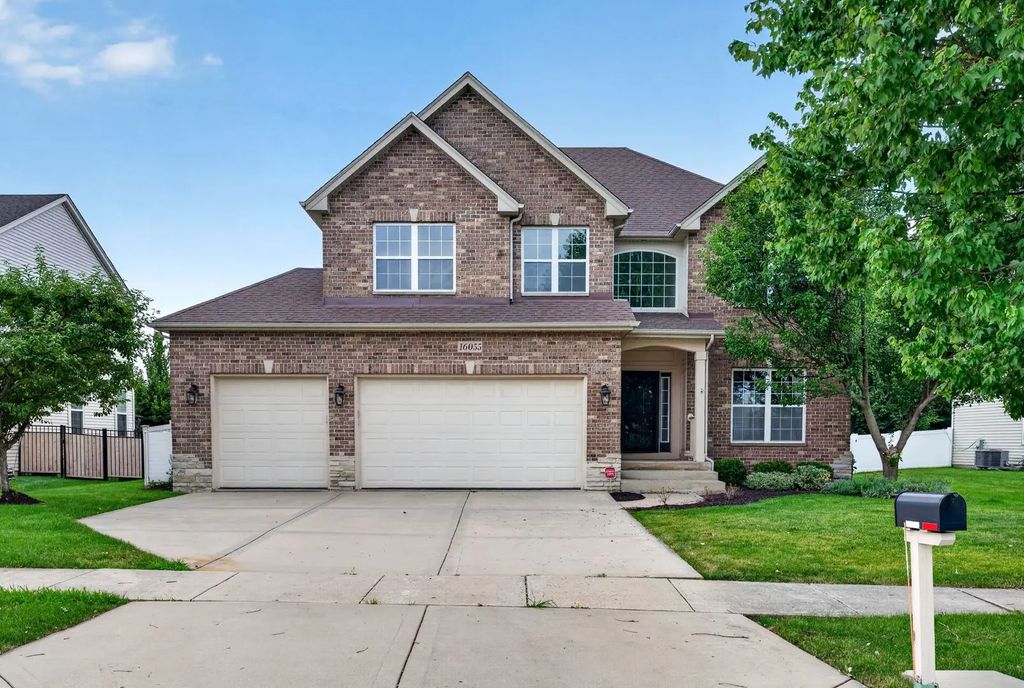 16055 Selfridge Circle, Plainfield