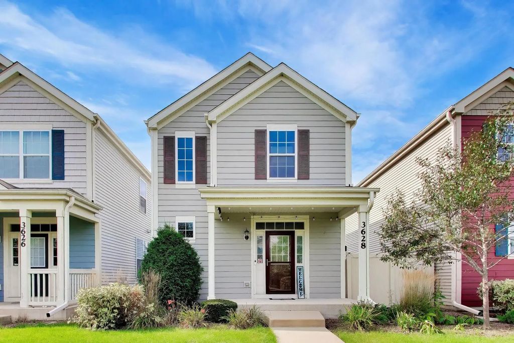 3628 Hyde Park Court, Elgin
