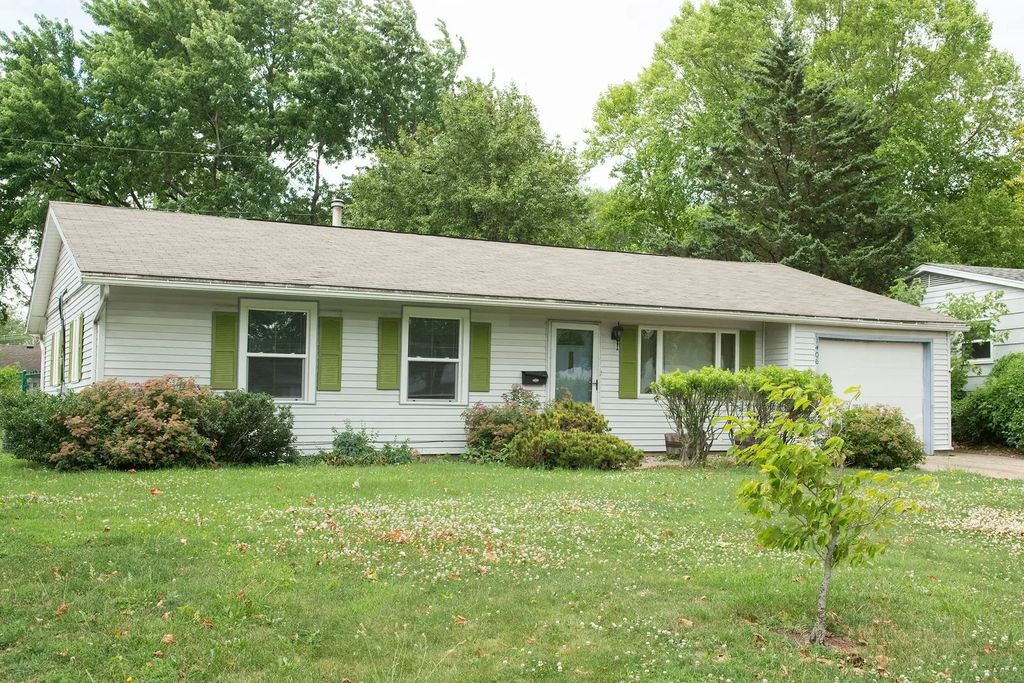 1406 Eastern Drive, Urbana
