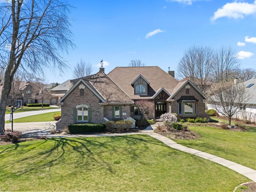 208 Sawgrass Drive, Palos Heights