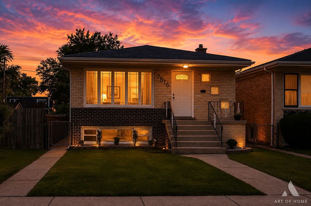 7816 Latrobe Avenue, Burbank