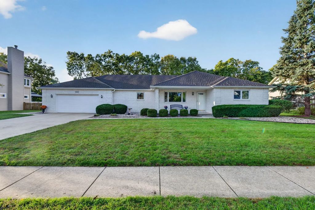 25053 W Mcmillin Drive, Channahon