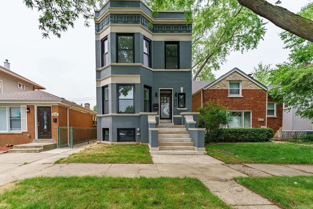 1029 Marengo Avenue, Forest Park
