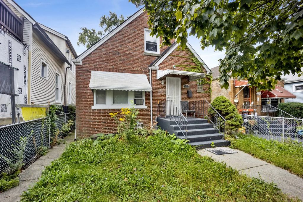 321 W 104th Place, Chicago