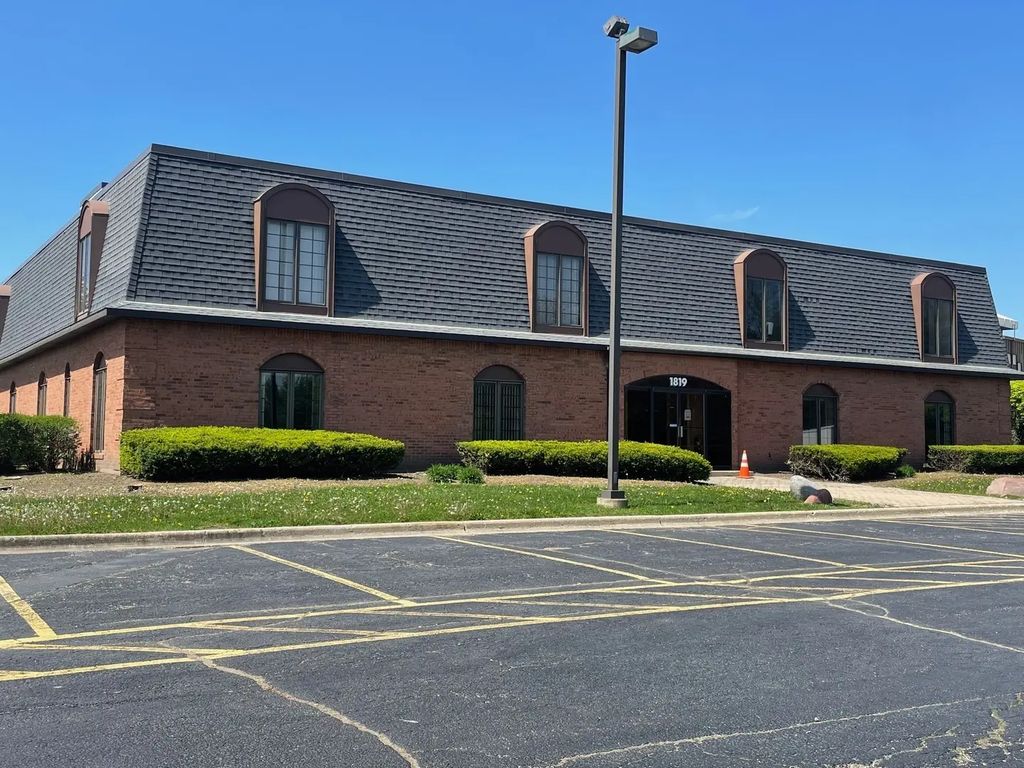 1819 Dot Street 6a, McHenry