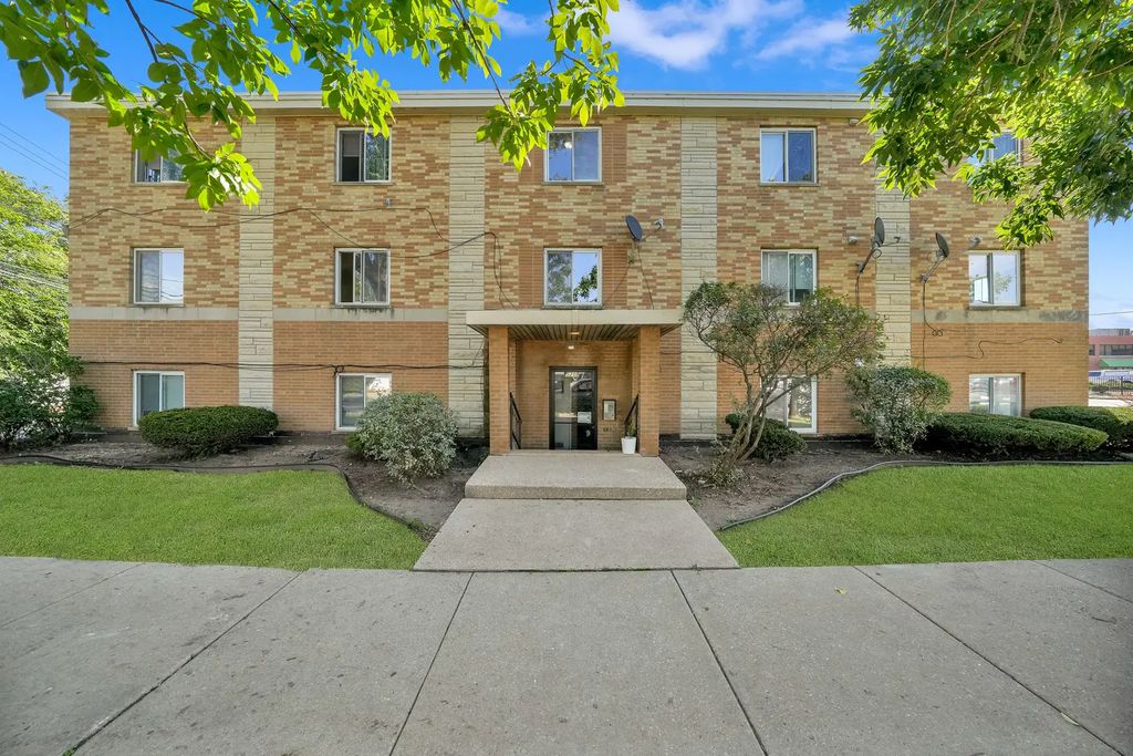 5209 S Leclaire Avenue 1a, Chicago