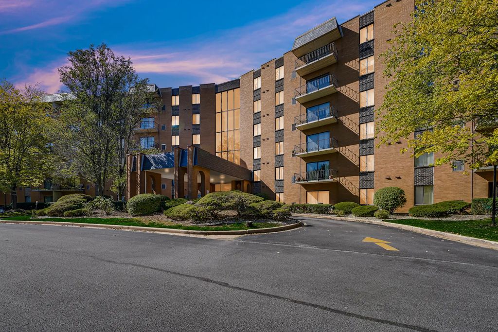 900 W Sunset Drive 409, Glenwood