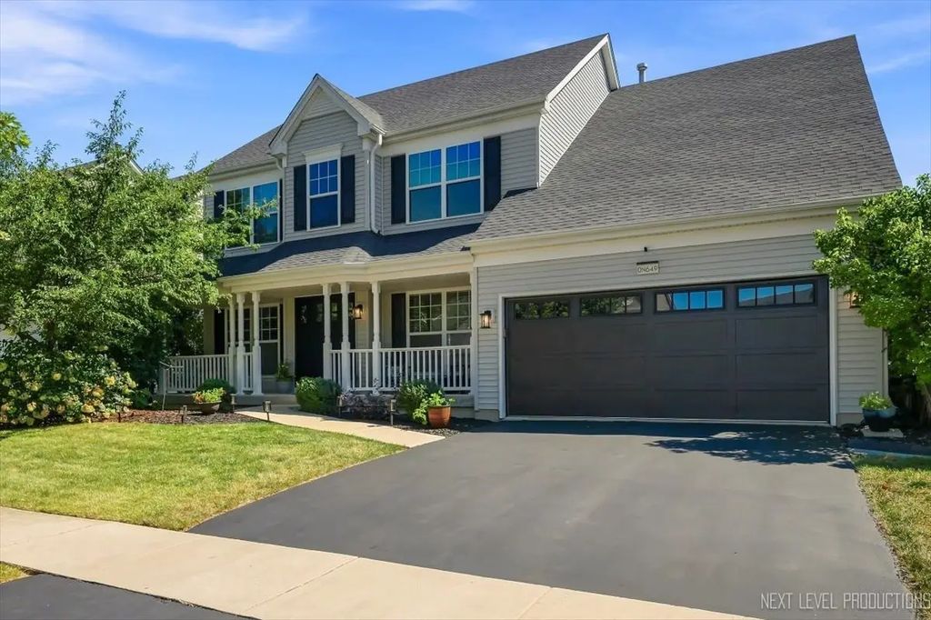 0n649 Bowdish Drive, Geneva