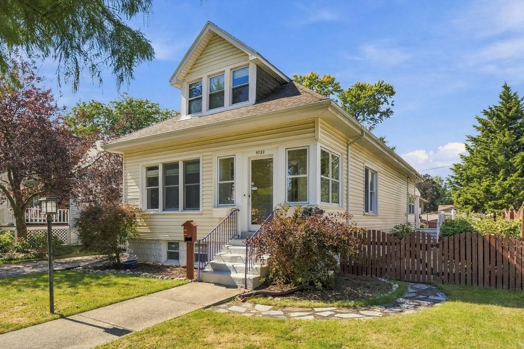 9720 Tulley Avenue, Oak Lawn