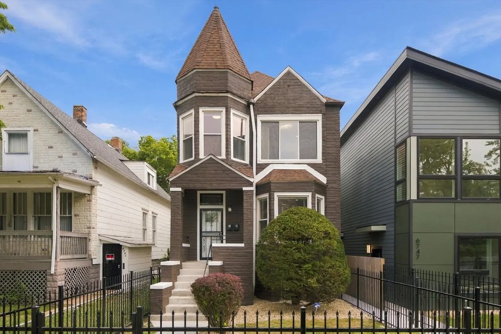 6743 S Langley Avenue, Chicago