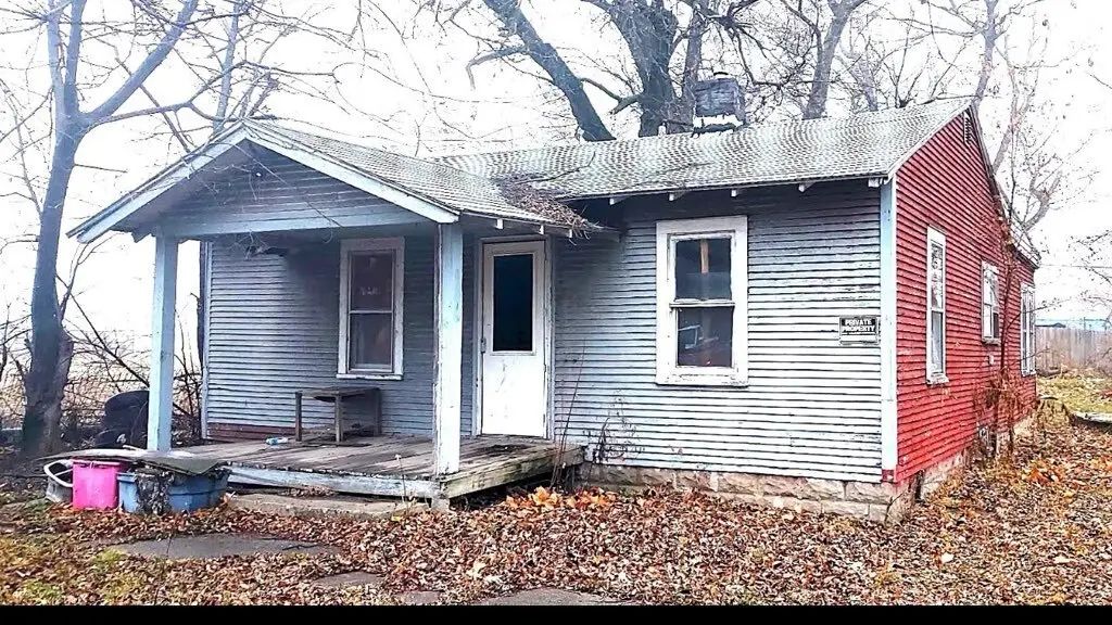 2280 E Hickory Street, Decatur
