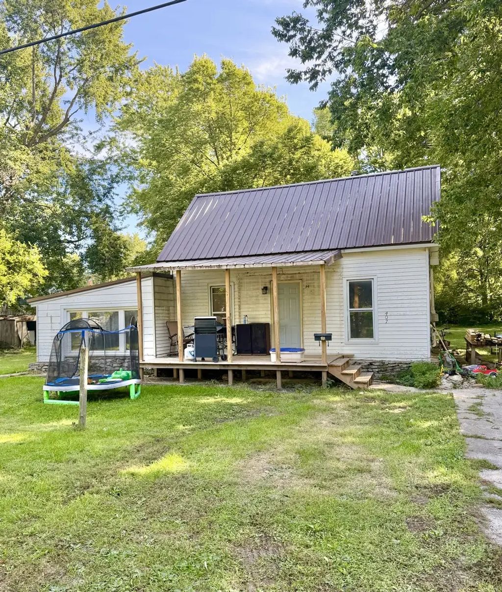 407 N Webster Street, Fairbury