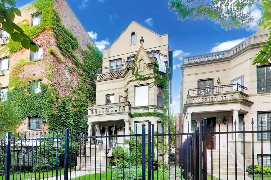 5835 N Winthrop Avenue, Chicago