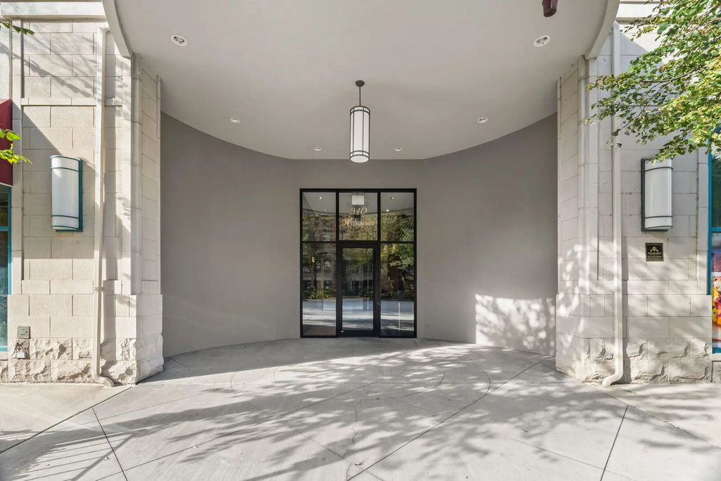 340 W Superior Street 706, Chicago