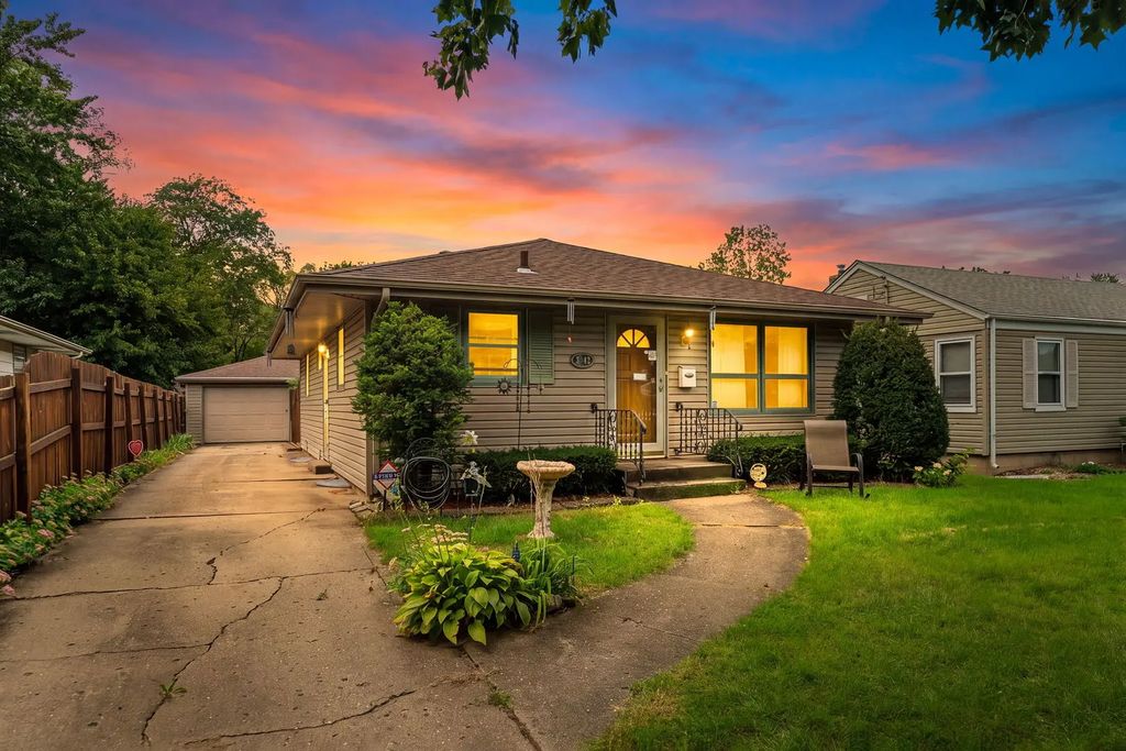 3042 Huffman Boulevard, Rockford