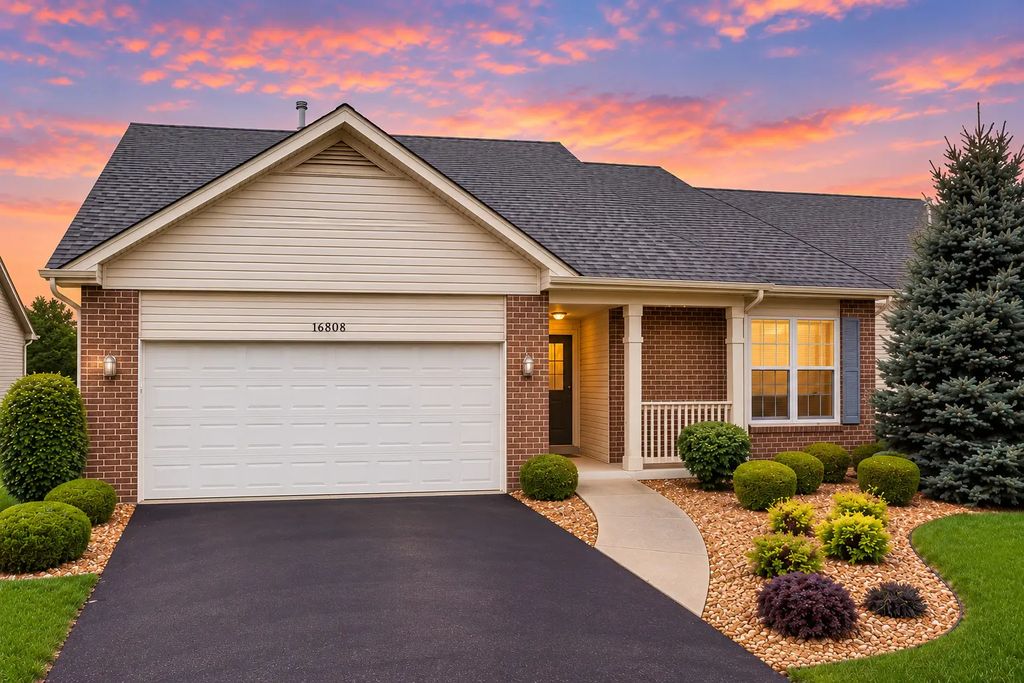16808 Ennerdale Avenue, Lockport