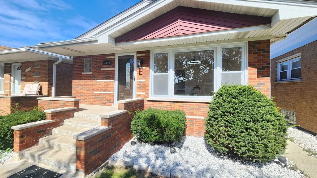 7034 W 63rd Place, Chicago