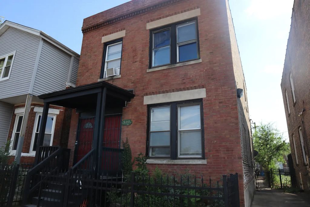 539 E 68th Street, Chicago