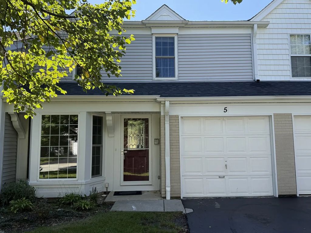 5 Marion Lane, Streamwood