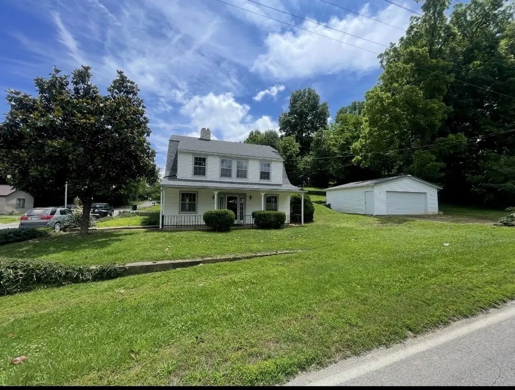 304 S Adams Street, Golconda