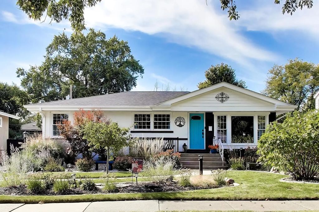 838 S Grant Avenue, Villa Park