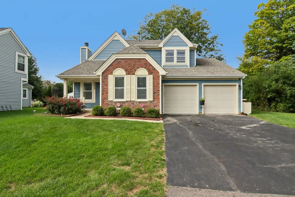 552 Delmar Court, Elk Grove Village
