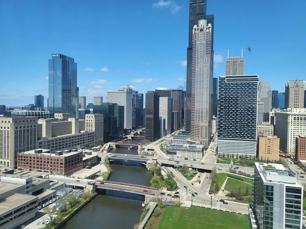 235 W Van Buren Street 2614, Chicago