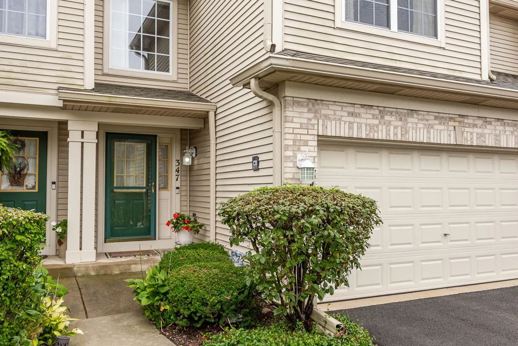 347 Gladstone Lane, Elgin