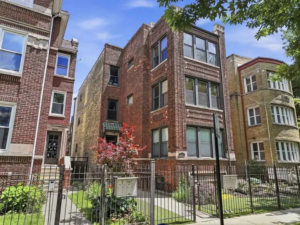 7733 N Marshfield Avenue 3, Chicago