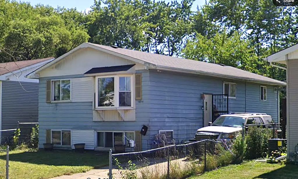 16210 Laflin Avenue, Markham