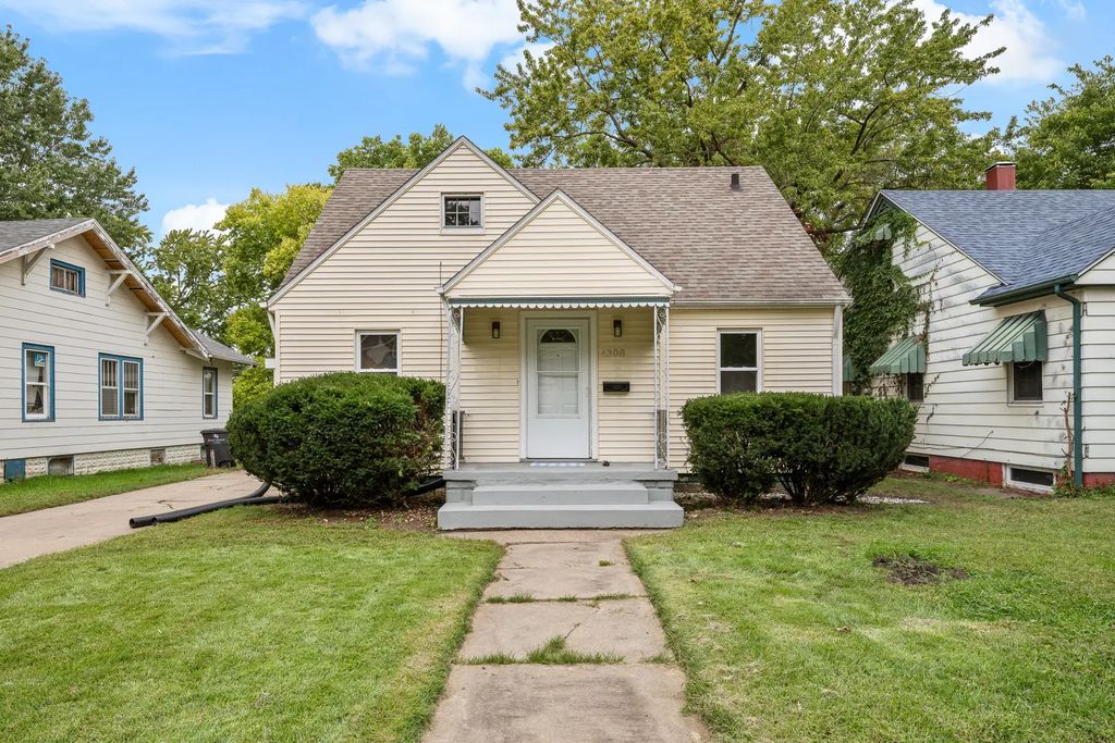 4308 12th Street, Rock Island