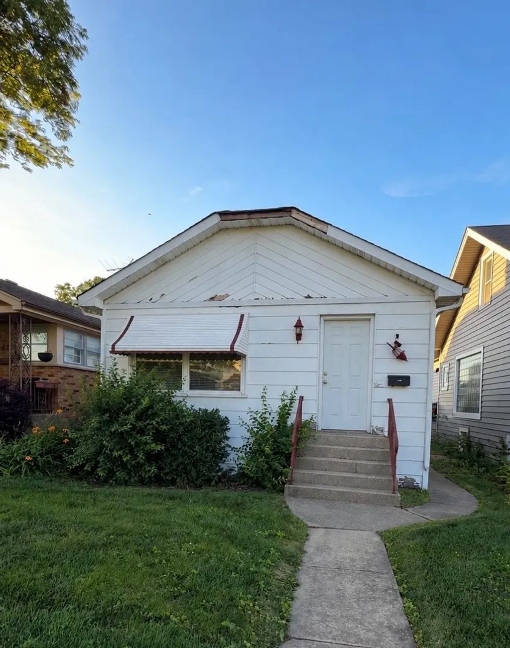 8636 Palmer Street, River Grove