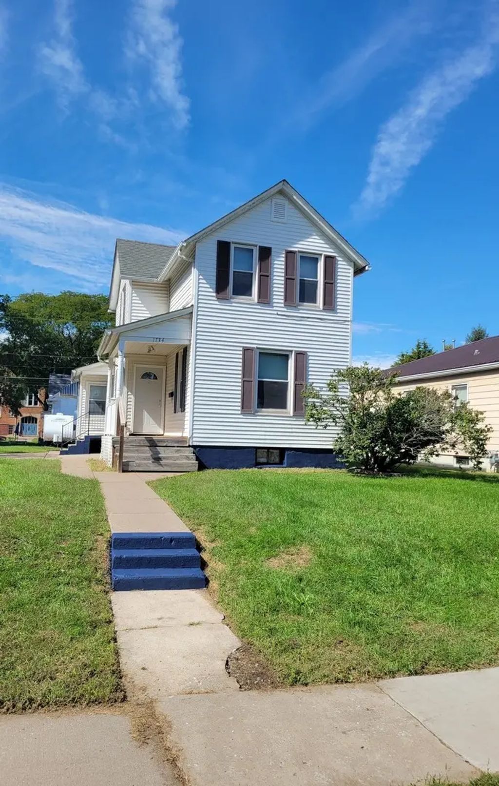 1734 Davie Street, Davenport