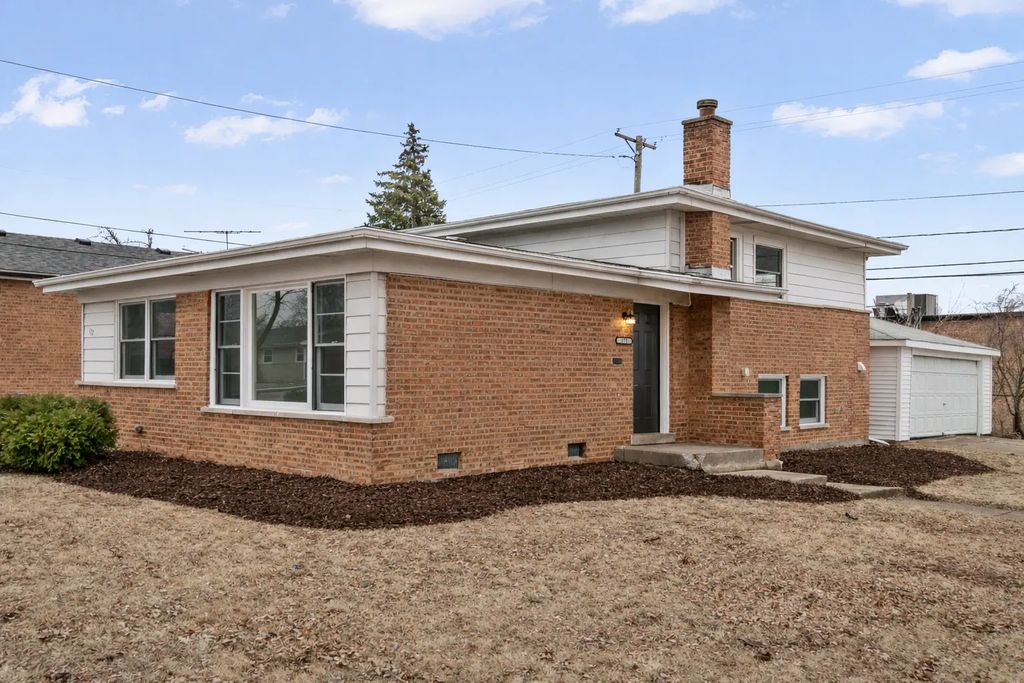 172 Strieff Avenue, Chicago Heights