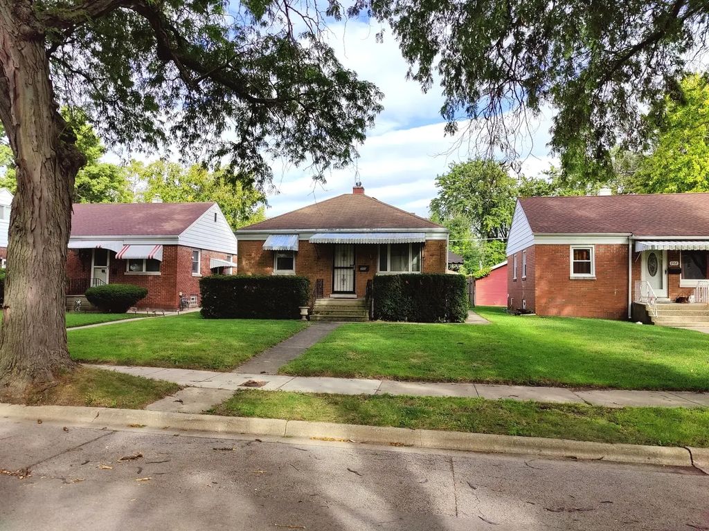 200 Earl Avenue, Joliet