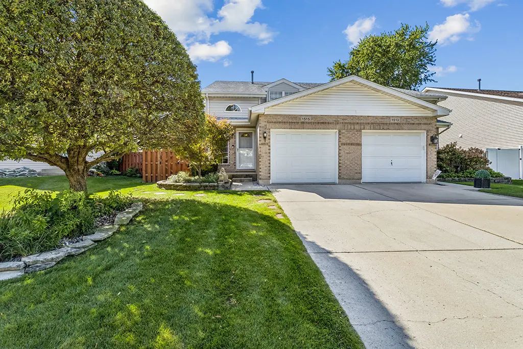 1515 Peachtree Lane, Lockport