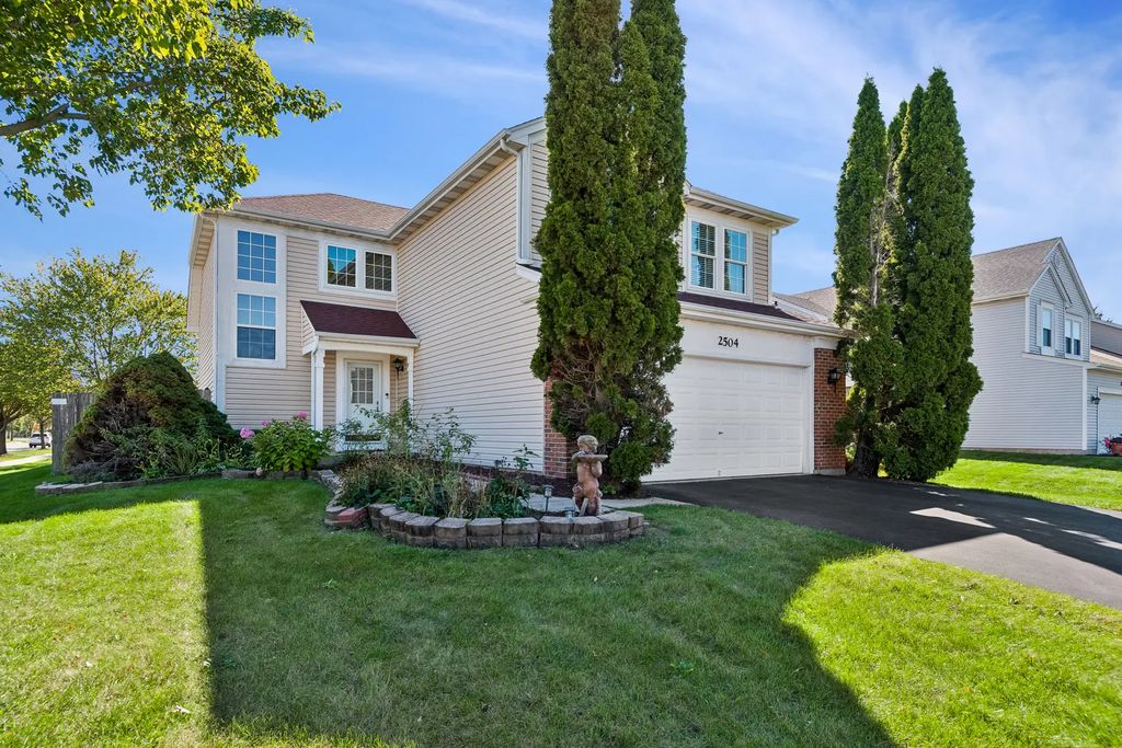 2504 Fairbanks Court, Naperville