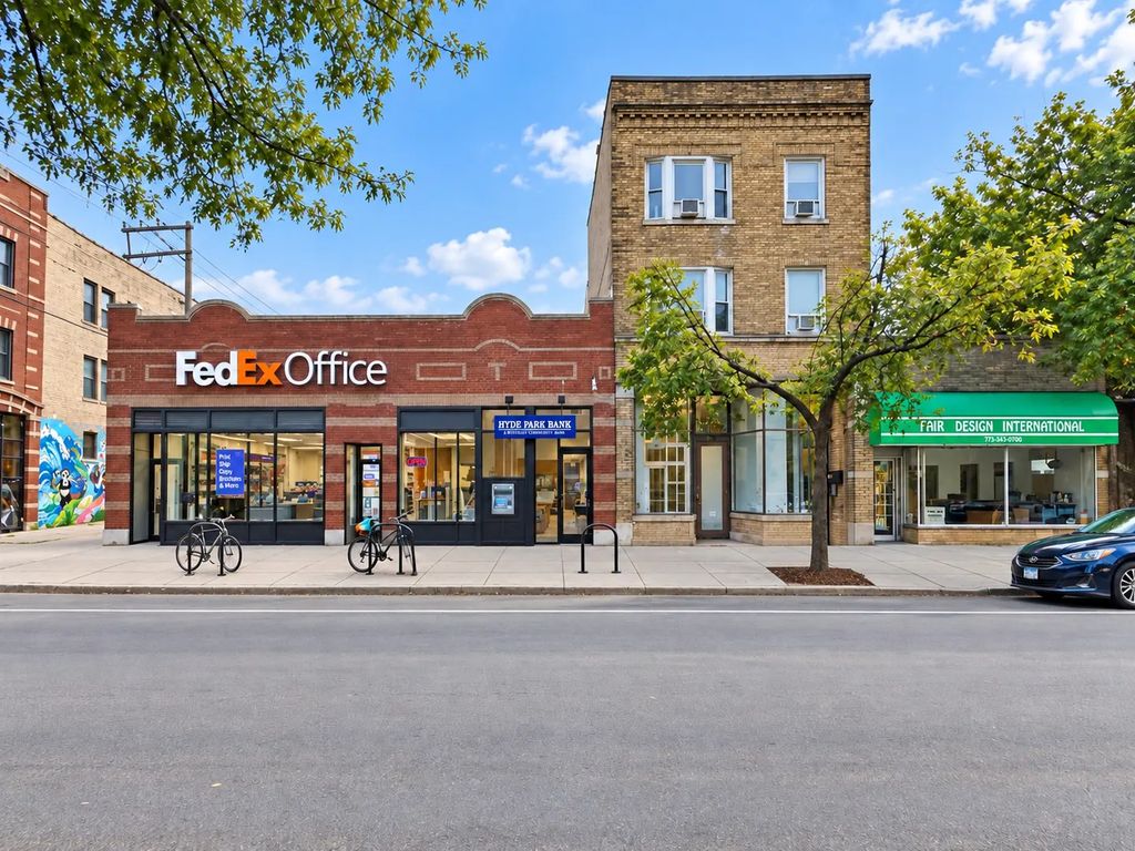 1311 E 57th Street, Chicago