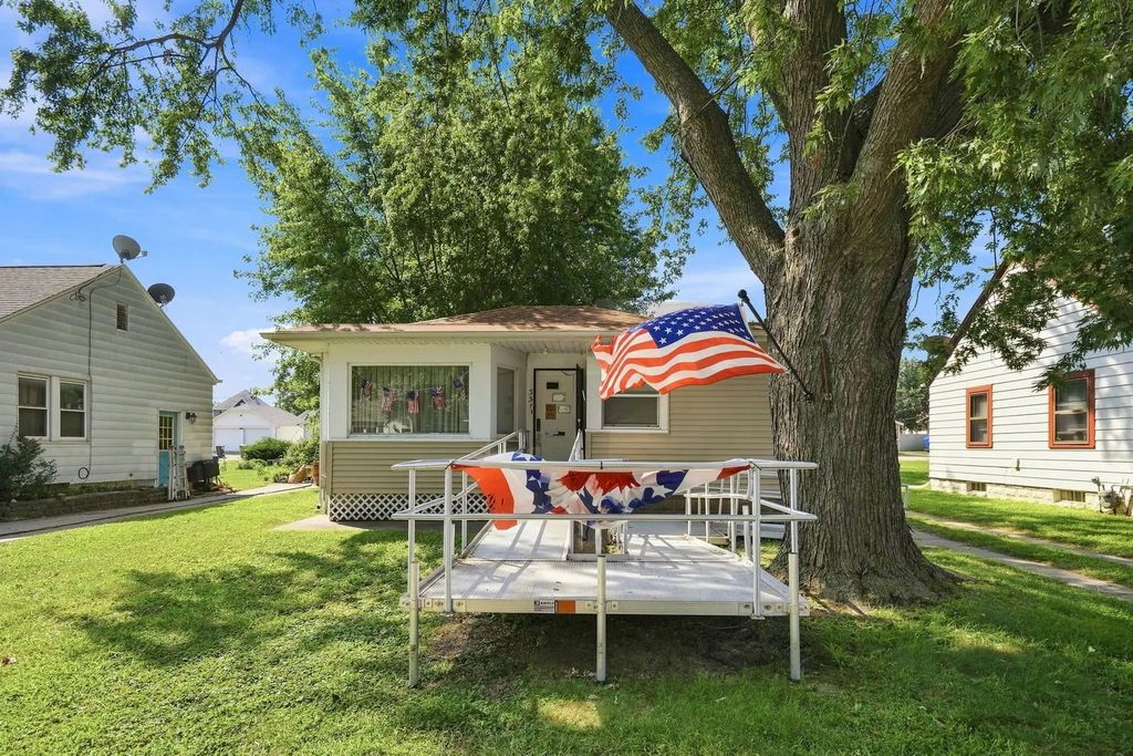331 W 29th Street, Davenport