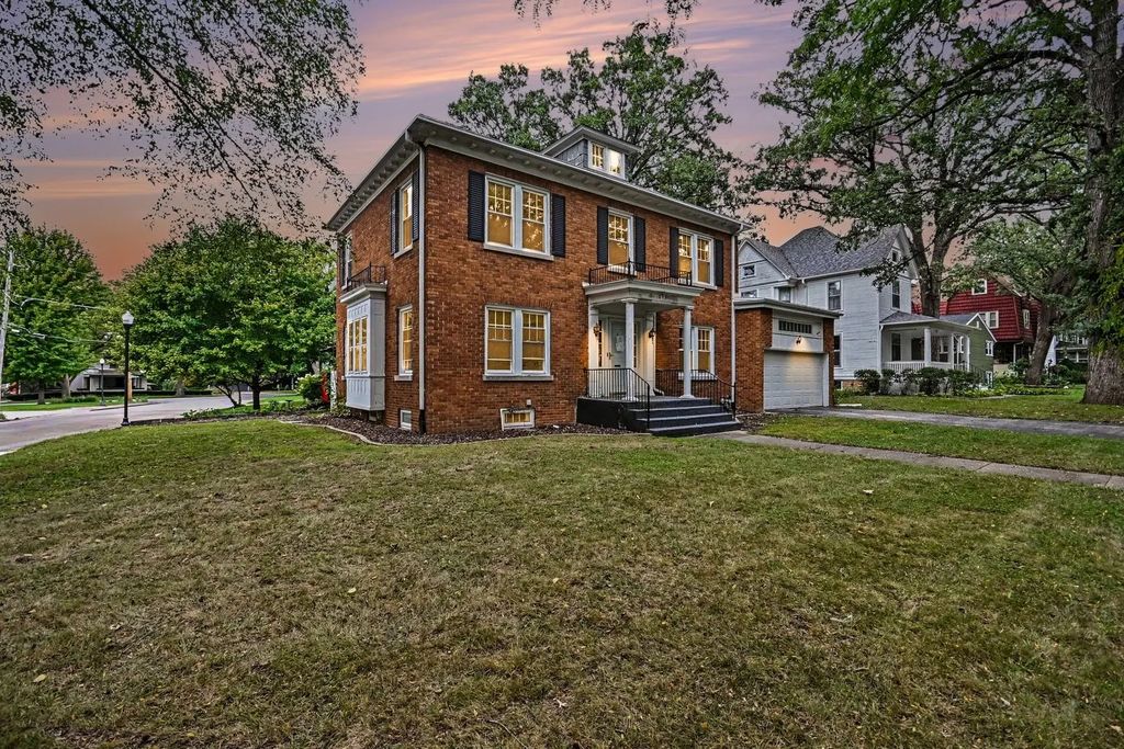 895 S Greenwood Avenue, Kankakee