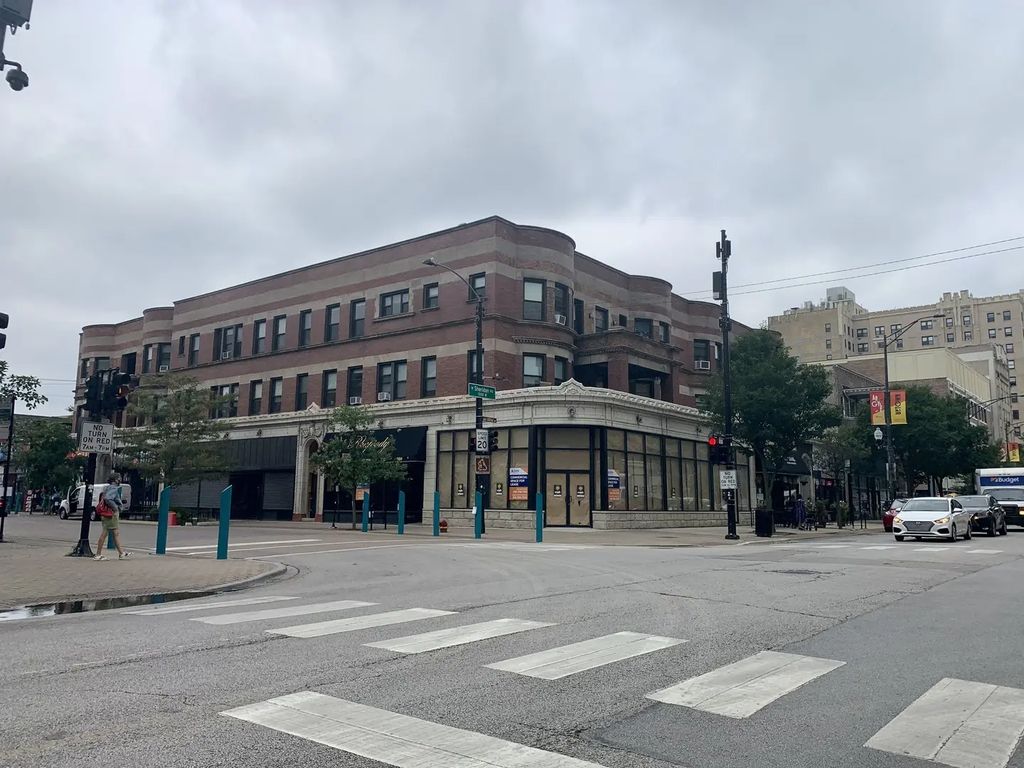 1000 W Argyle Street 2n, Chicago