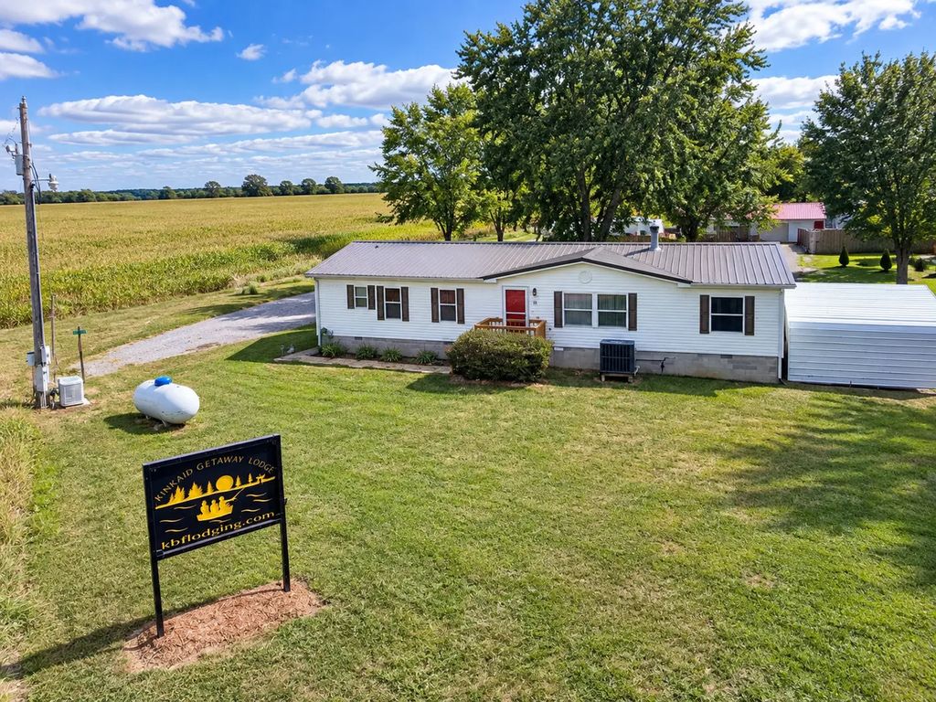 19 Barbeau Road, Murphysboro