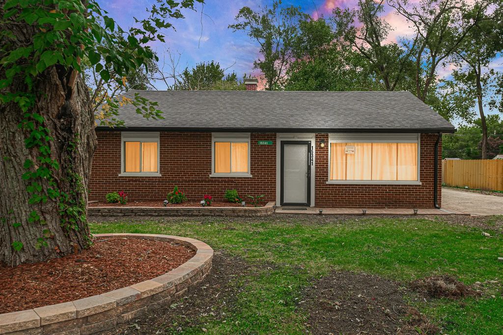 15341 Afton Avenue, Markham