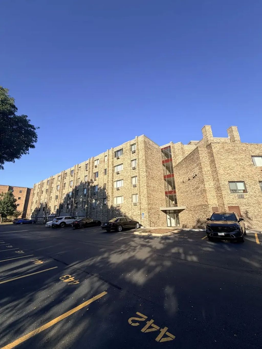 5306 N Cumberland Avenue 212, Chicago