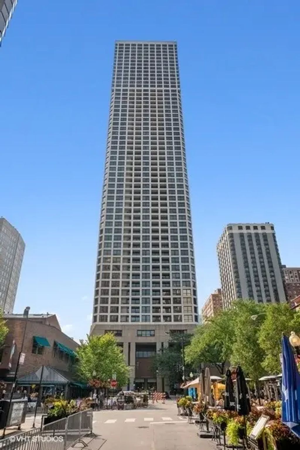 1030 N State Street 43c, Chicago