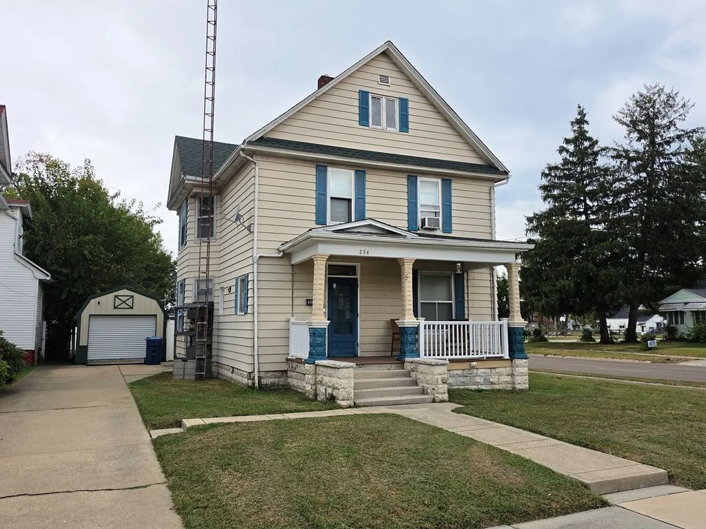 234 N Cherry Street, Centralia