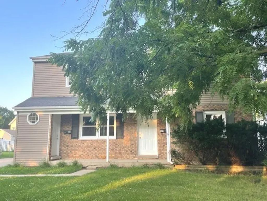 307/309 N State Street, Marengo