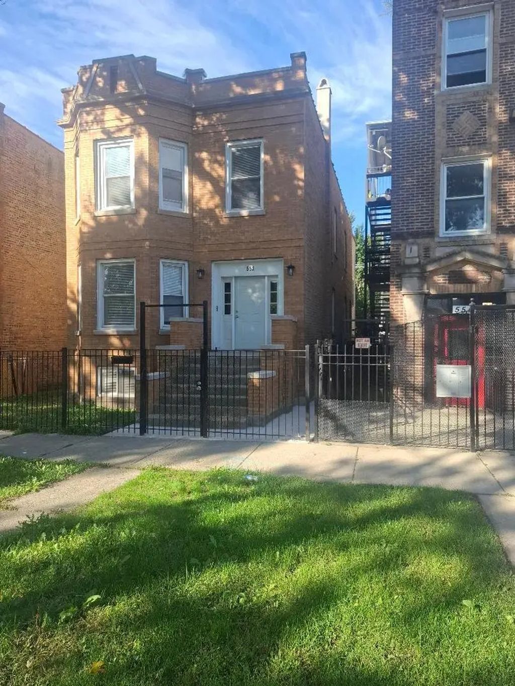 552 N Central Park Avenue, Chicago